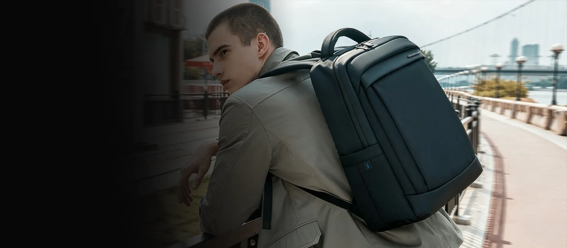 Laptop Backpack Manufacturer